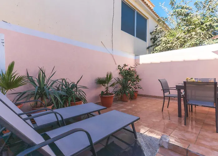 Stero House By Atlantic Semesterbostad